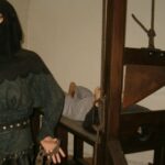 Guillotine